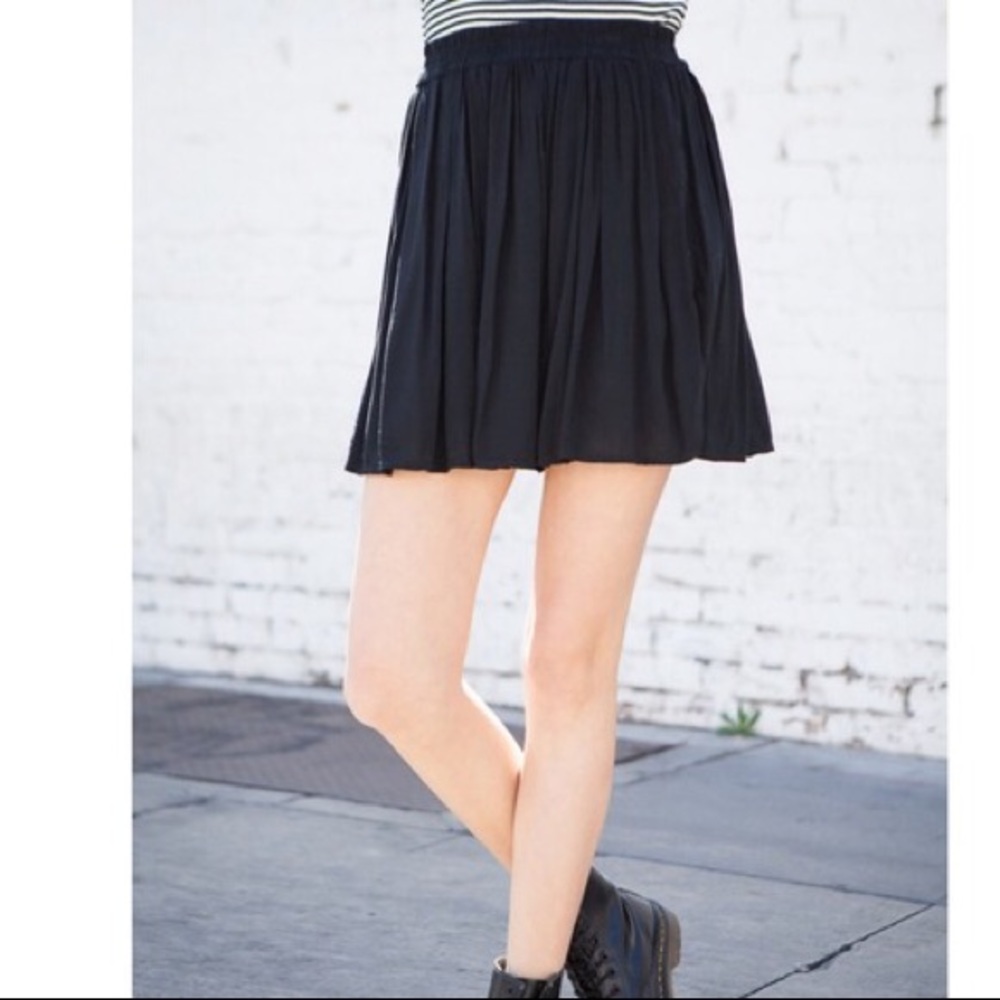 black mini skirt